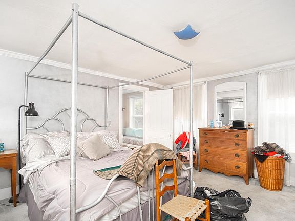 30th image of this home