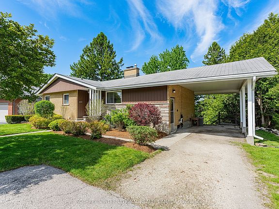 4th image of 33 Linndale Rd