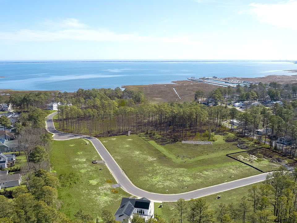 Only 33 unique homesites! VIPs get access to the best when we open this May - join the list today!