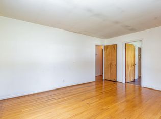 909 E Horne St, Clayton, NC 27520