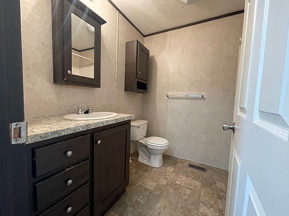3rd image of 510 Cour Louis St #510
