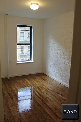 Rented by Bond New York | media 10