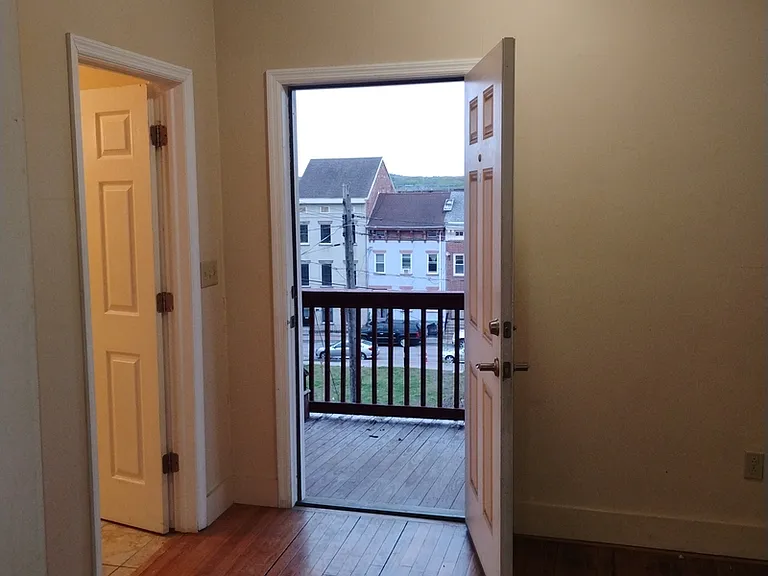 96 Grand St #2 — Photo 9