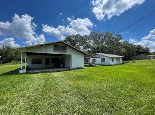 2400 Evergreen Ln, Lutz, FL 33558