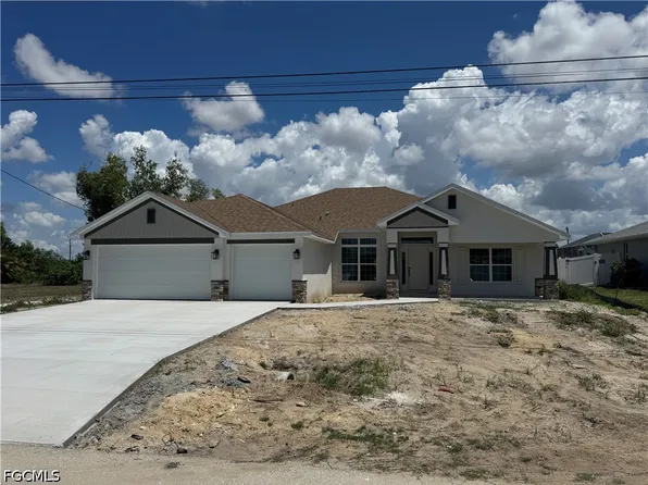 305 SE 2nd St, Cape Coral, FL 33990