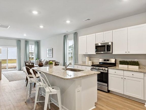 3rd image of 774 Soloman Rd #8F