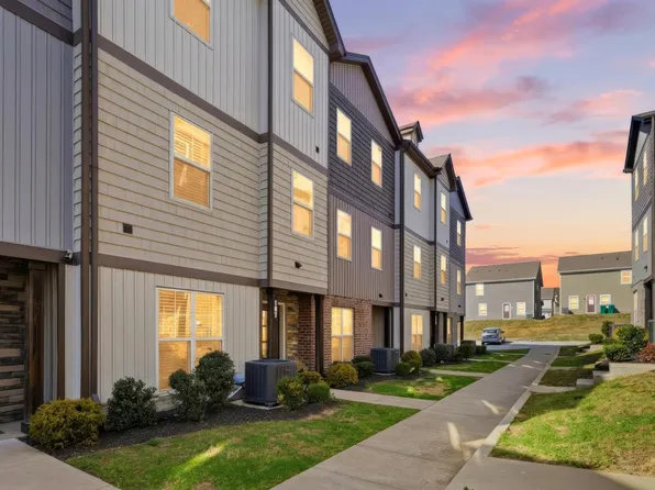 107 Jean Alyne Dotson Dr, La Vergne, TN 37086