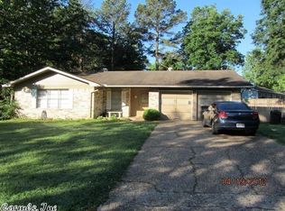 8 Del Tara Dr, Jacksonville, AR 72076