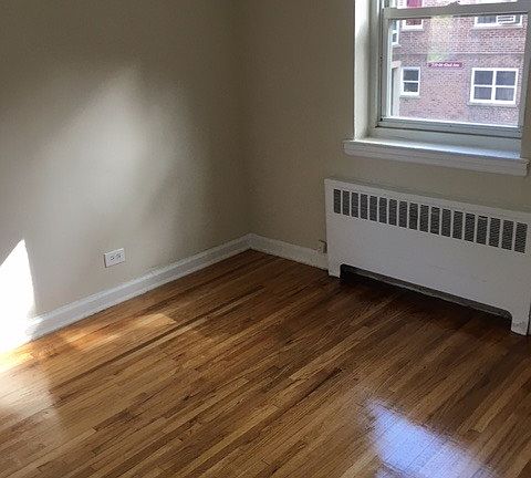 3rd image of 42-6 212th St