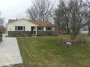 12665 Mercedes, Redford, MI 48239