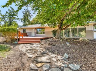 6292 Dark Hollow Rd, Medford, OR 97501