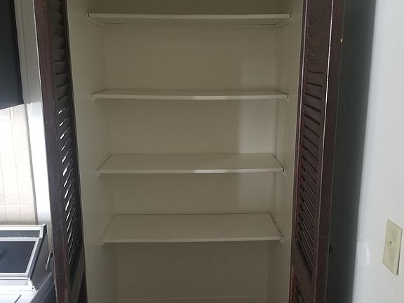 Kitchen pantry
