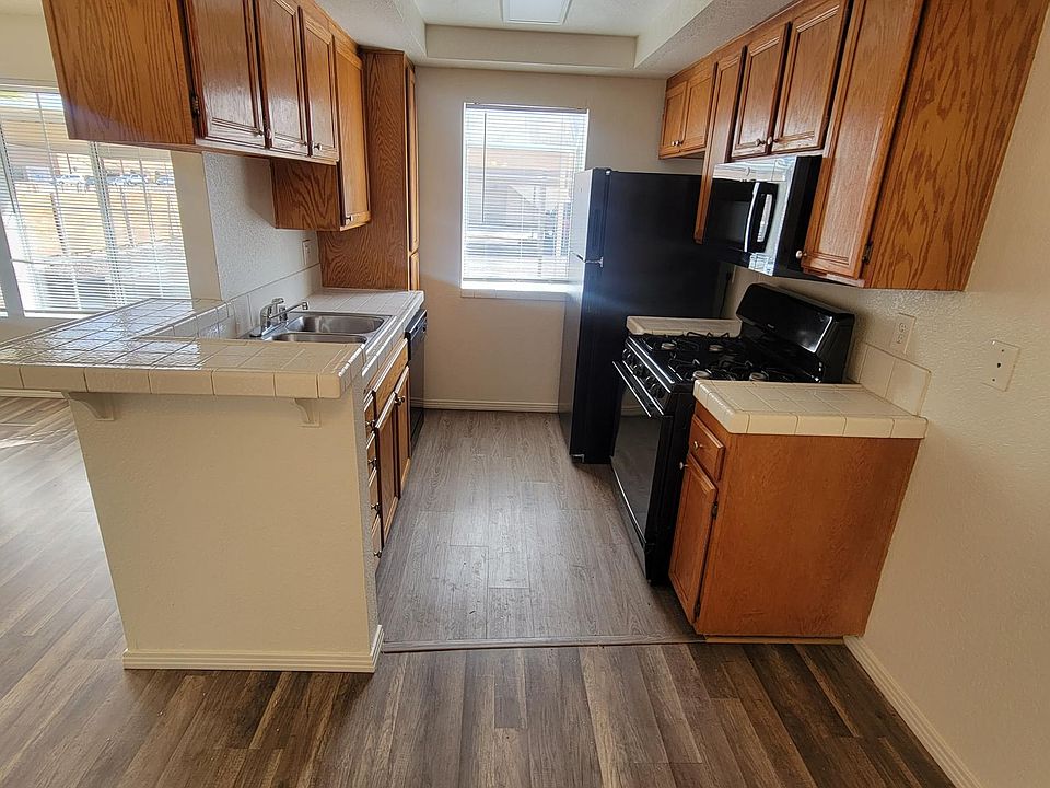 1750 W Main St El Centro CA Zillow