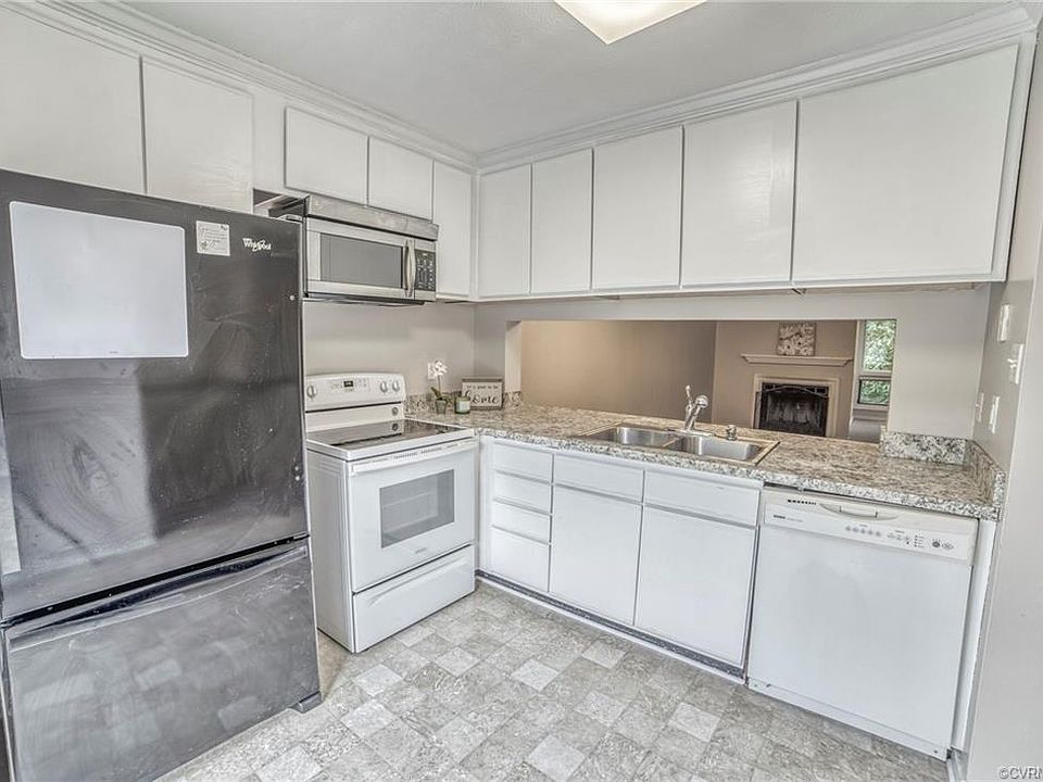 2nd image of 12105 Shore View Dr #12105