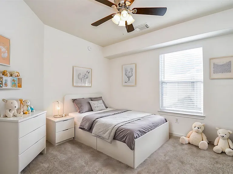 5607 Stonecloud Ln — Photo 39