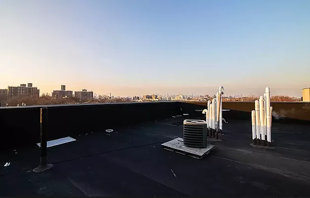 Rented by Reavis | media 31