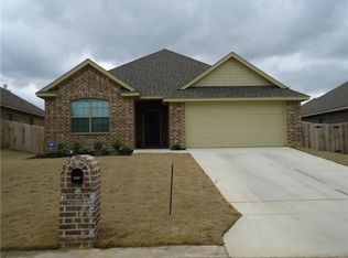 4004 Oakwood Cir, Aubrey, TX 76227