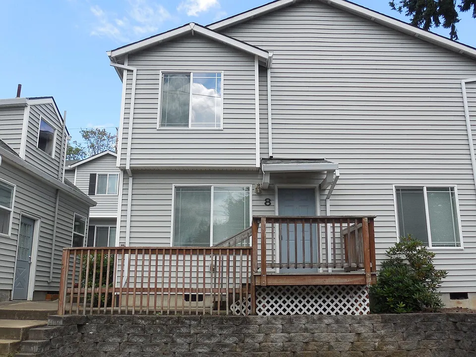 7436 SW 5th Ave #8
