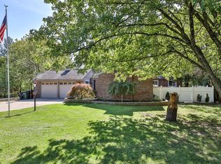 8816 Wuest Rd, Cincinnati, OH 45251