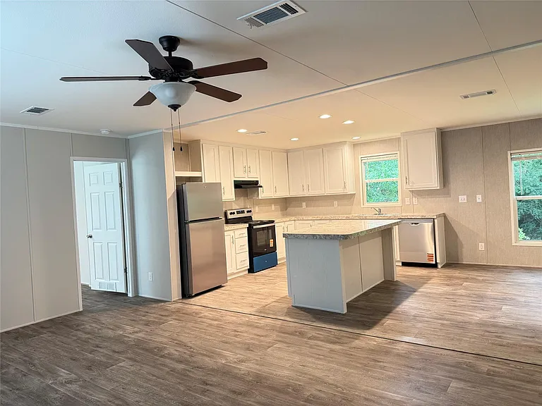 5622 Killough St #B — Photo 6