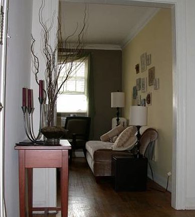5th image of 612 W Belmont Ave APT 3W
