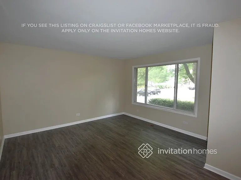 115 Kristine St — Photo 2
