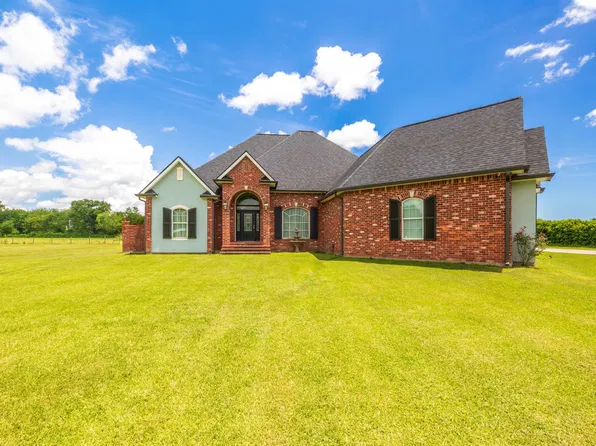 319 Chateau Dr, Lockport, LA 70374