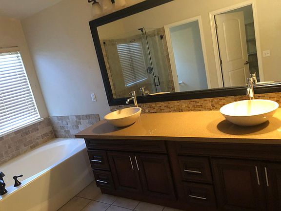 5th image of 4252 Brudenell Dr
