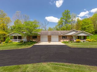 151-163 E Jones St #B, Millersburg, OH 44654