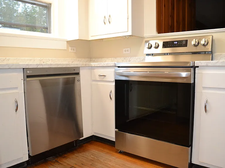 40 Lanneau Dr — Photo 19