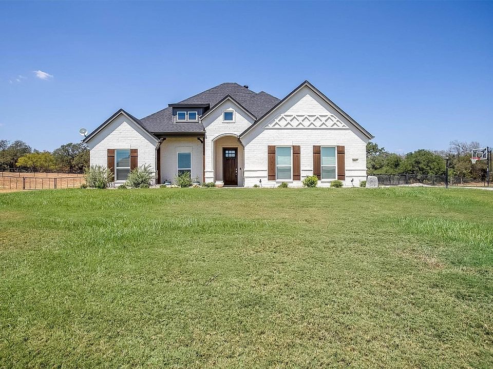 1st image of 1067 Caballero Ct
