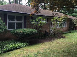 7 Witte Rd, Albany, NY 12203