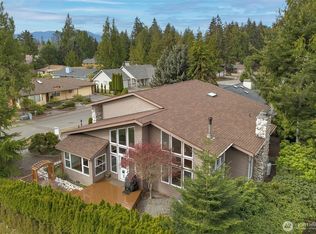 213 Sunset Place, Sequim, WA 98382