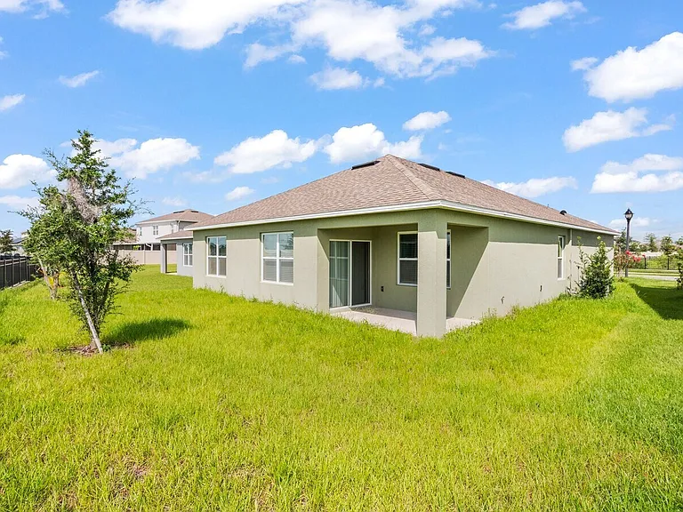 1112 Fox Path Rd — Photo 19