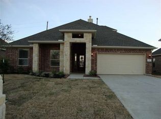 2411 Reagan Ln, Groves, TX 77619