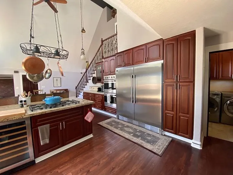 126 Ridgecrest Dr — Photo 16