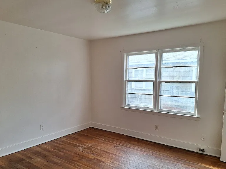 120 Leflore Ave #5 — Photo 6