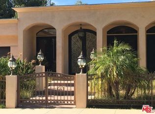 16031 Jeanne Ln, Encino, CA 91436