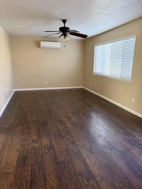 3081 Garden Cir — Photo 2
