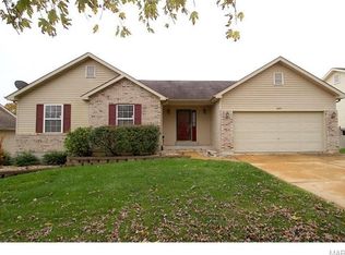 345 Keystone Dr, Fenton, MO 63026