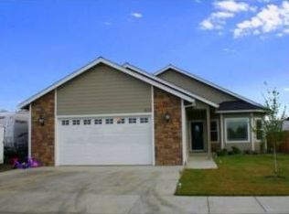 601 Nottingham Cir, Eagle Point, OR 97524
