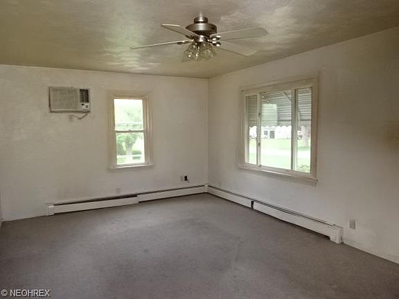 2nd image of 109 Yunker Ct