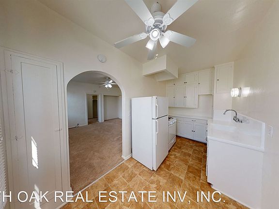 2nd image of 1154 Oxley St APT A