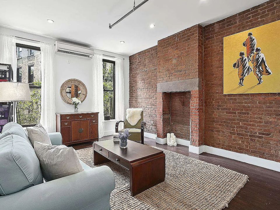 1st image of 940 Fulton St #2C