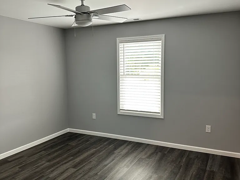 105 Leslies Home Dr — Photo 23
