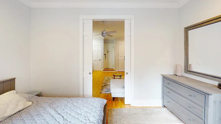 Rented by Metro Garden Realty NYC | media 15