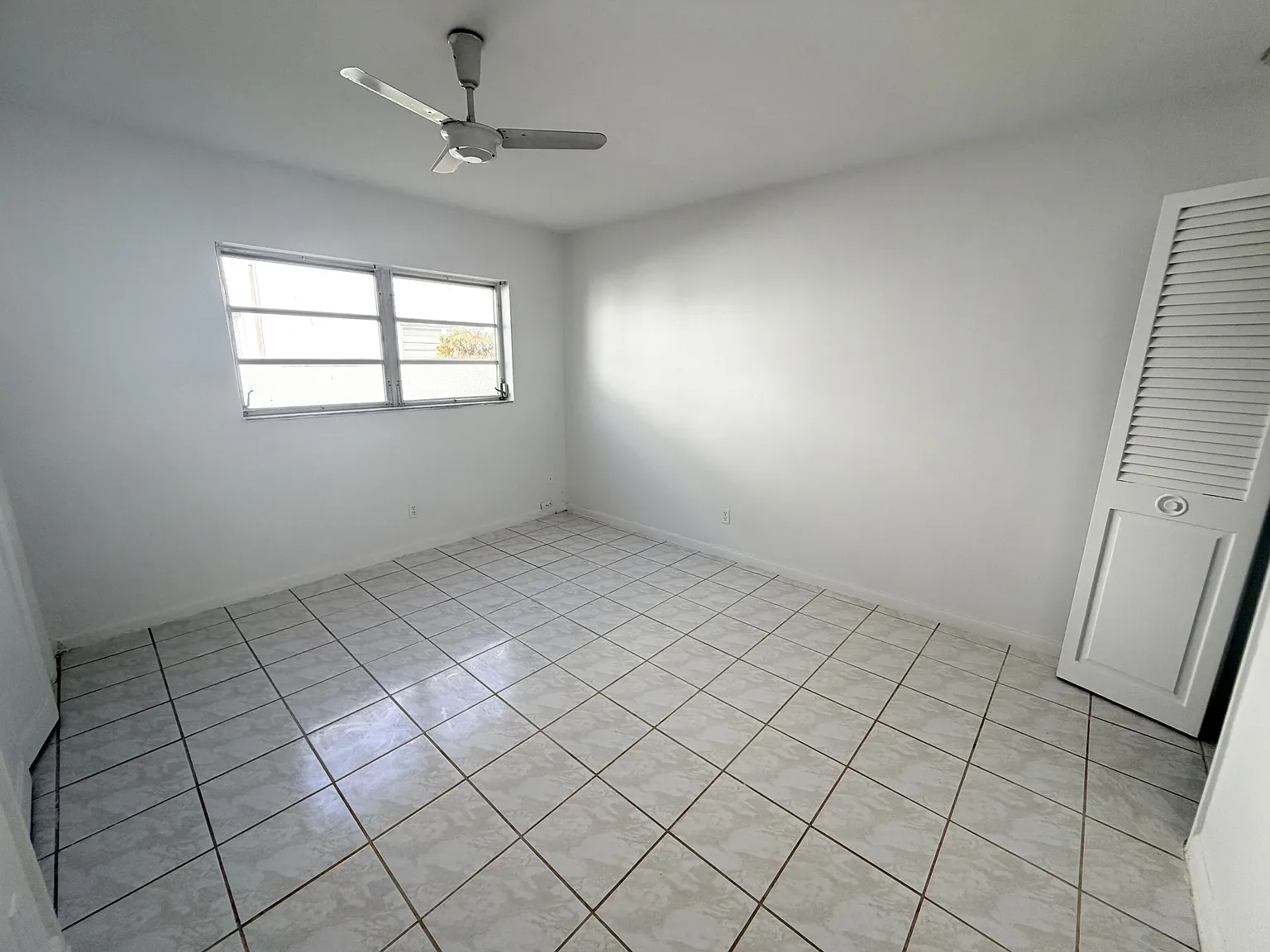 Colonial House 1150 Atlantic # 503 (Moises Sa... - 263 — Photo 4
