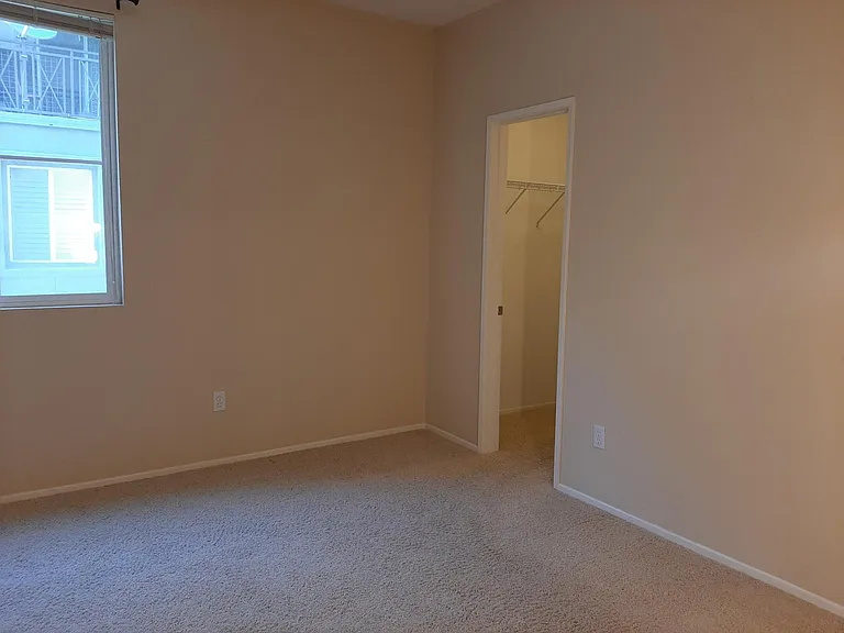 4864 Haight Trl — Photo 13