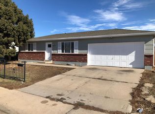 5534 Yost Ct, Denver, CO 80239