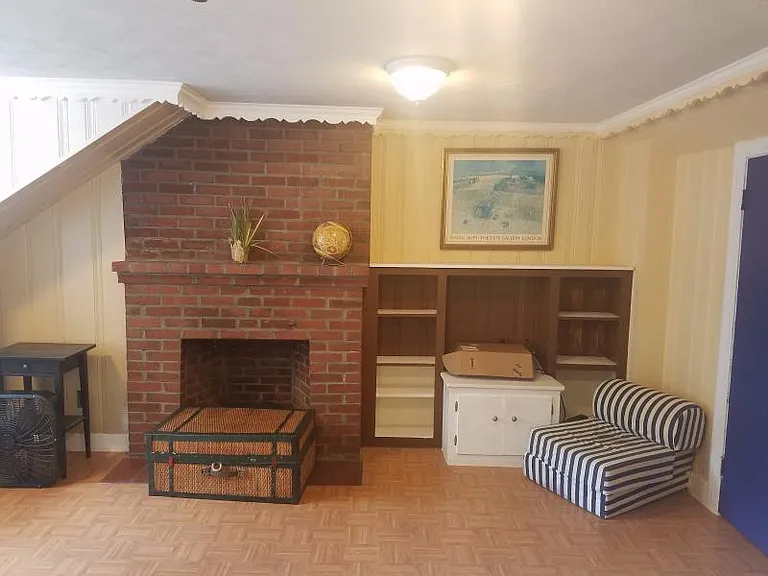 16 Pinckney St #4 — Photo 11